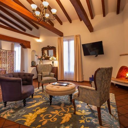 Hotel Boutique Casa Colorada Pátzcuaro Zewnętrze zdjęcie